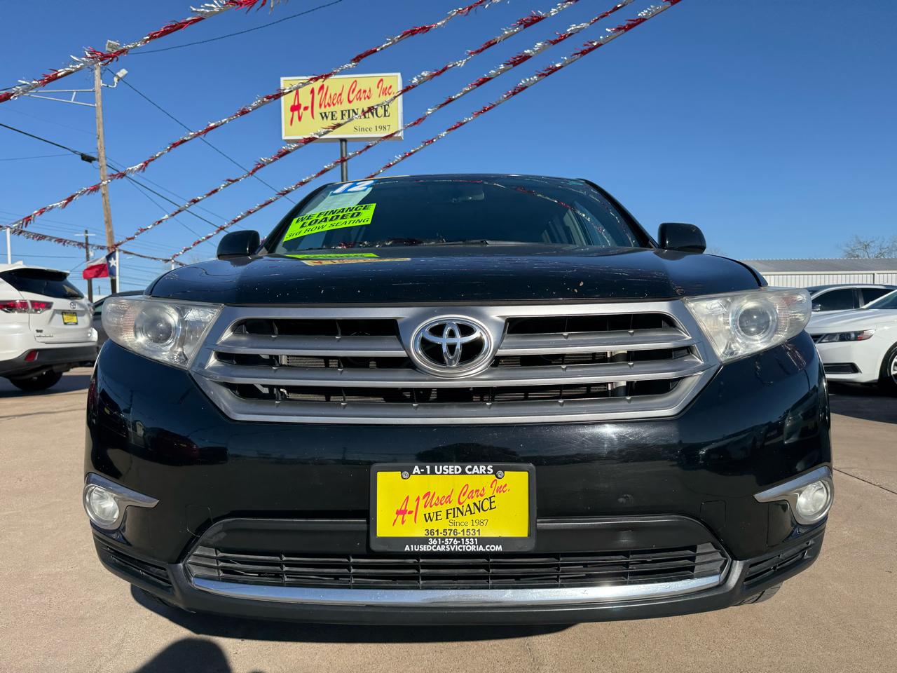 Toyota Highlander Limited 2WD 2012