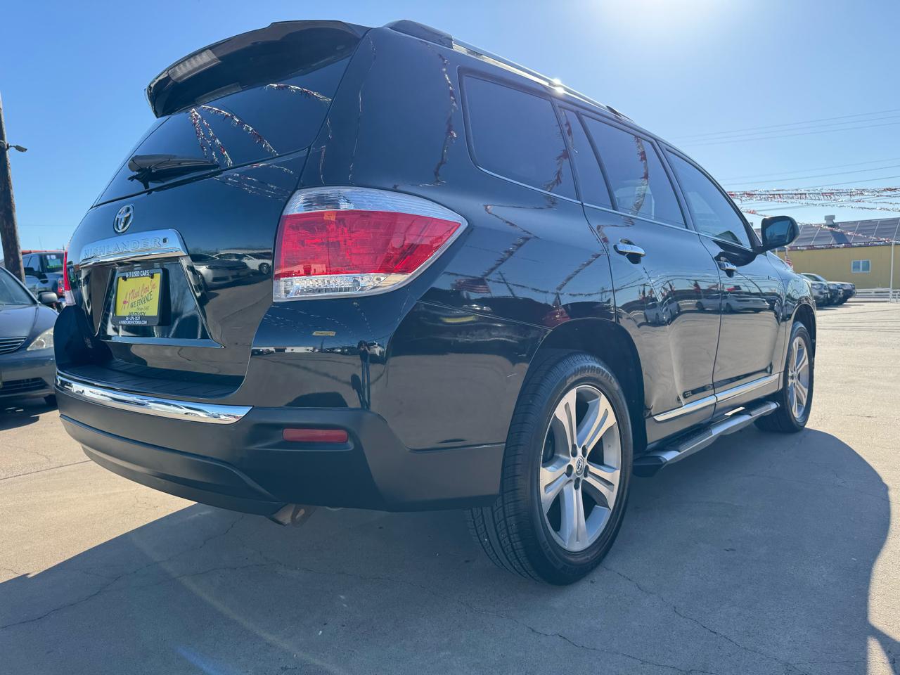 Toyota Highlander Limited 2WD 2012