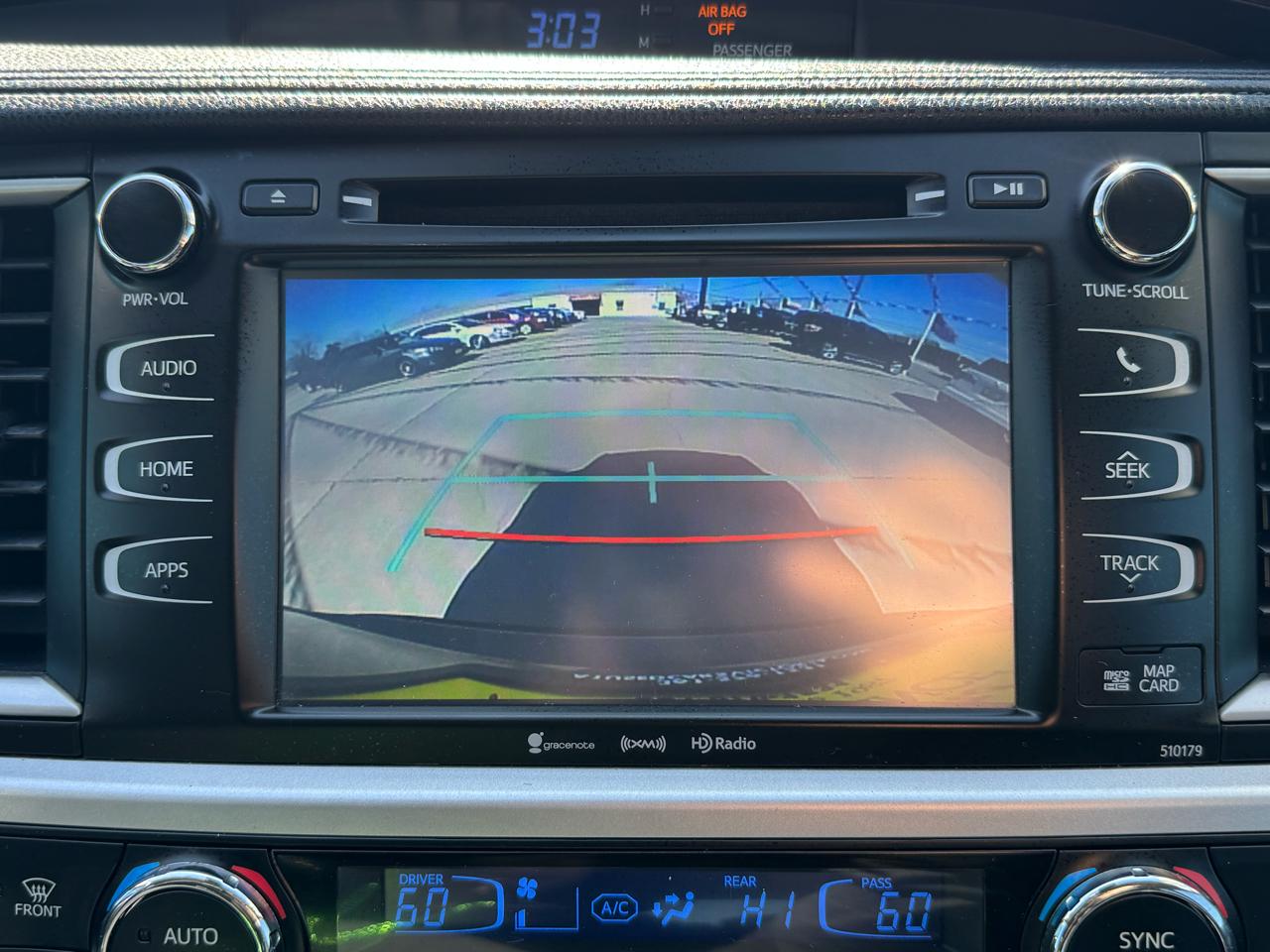 Toyota Highlander SE FWD V6 2017