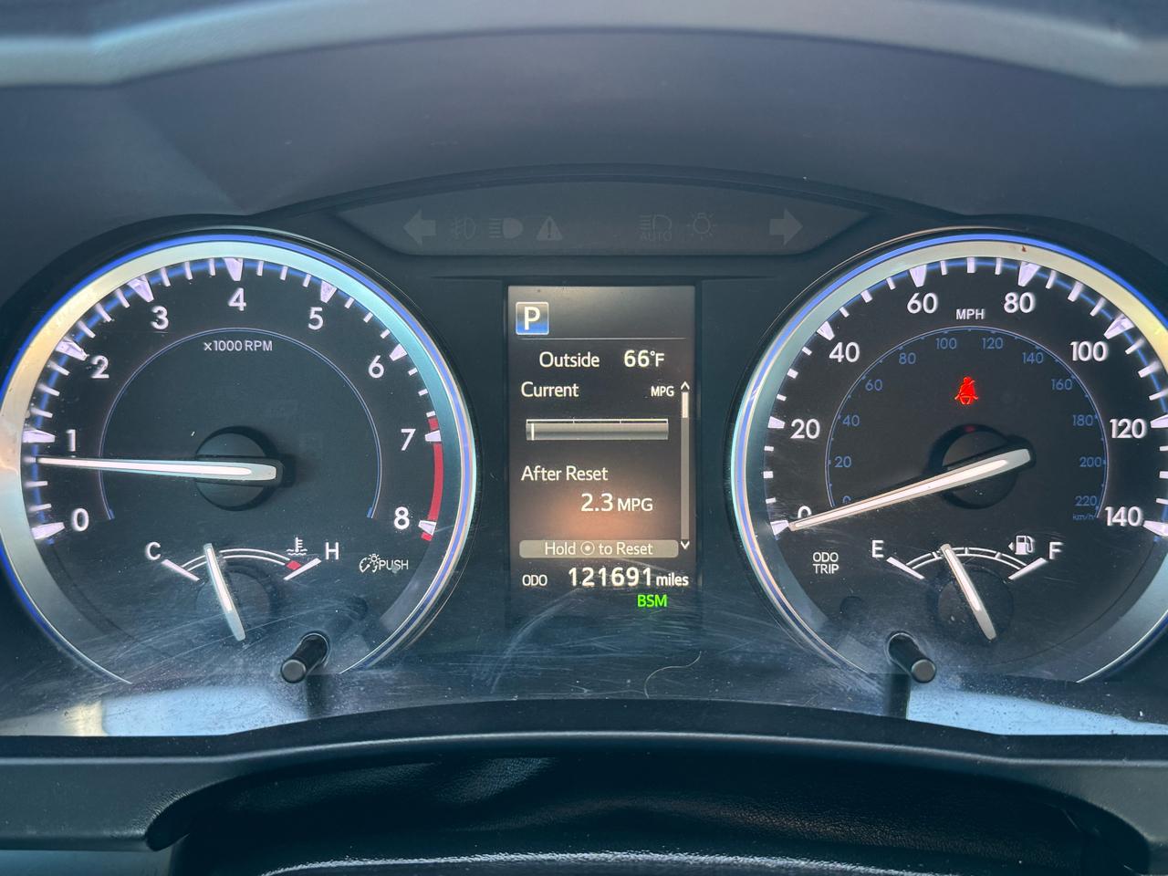 Toyota Highlander SE FWD V6 2017