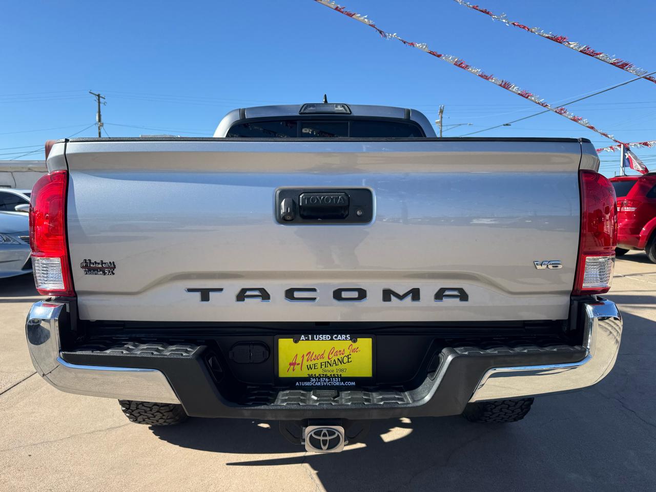 Toyota Tacoma SR5 Double Cab Long Bed V6 6AT 2WD 2017