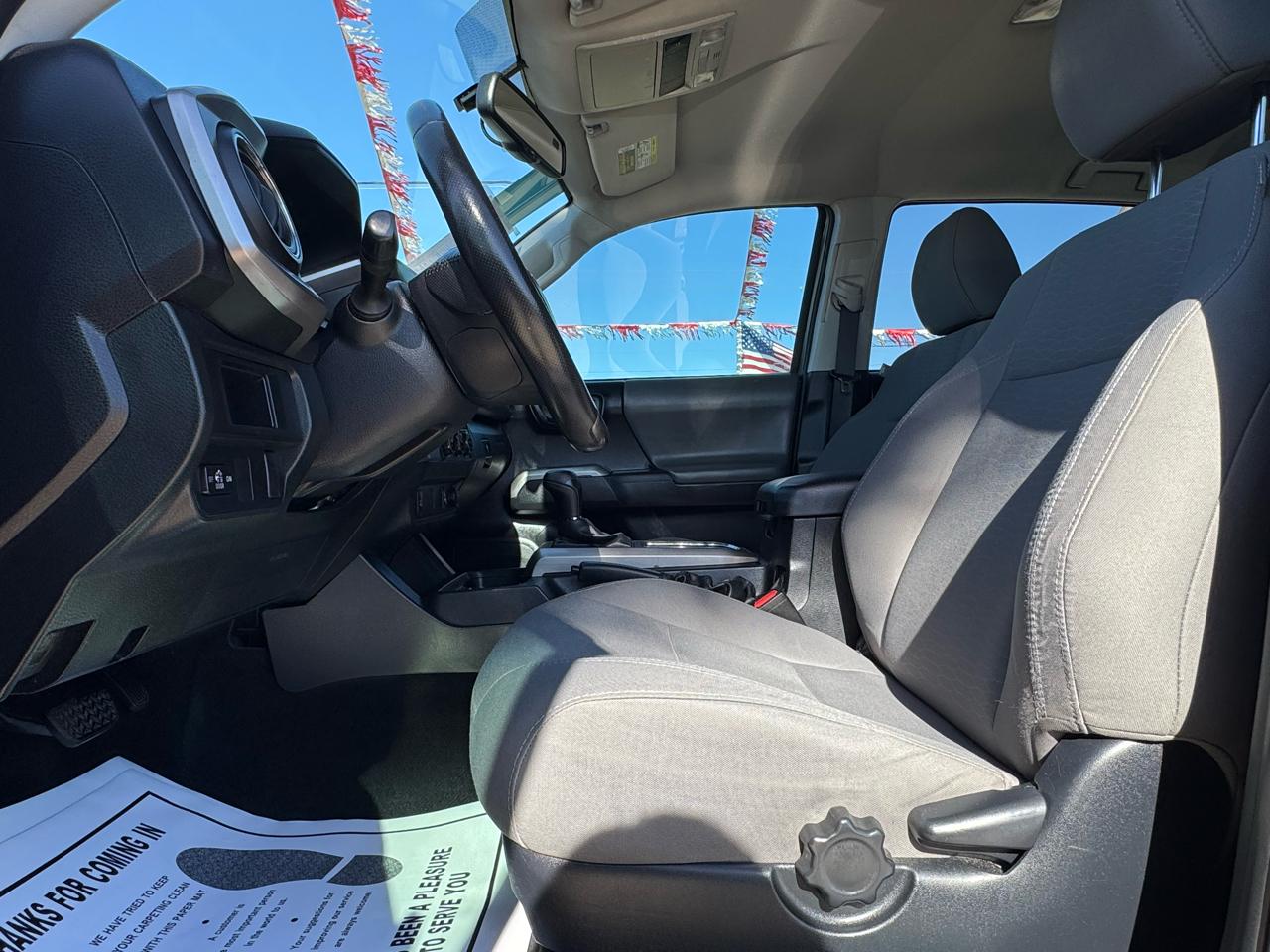 Toyota Tacoma SR5 Double Cab Long Bed V6 6AT 2WD 2017