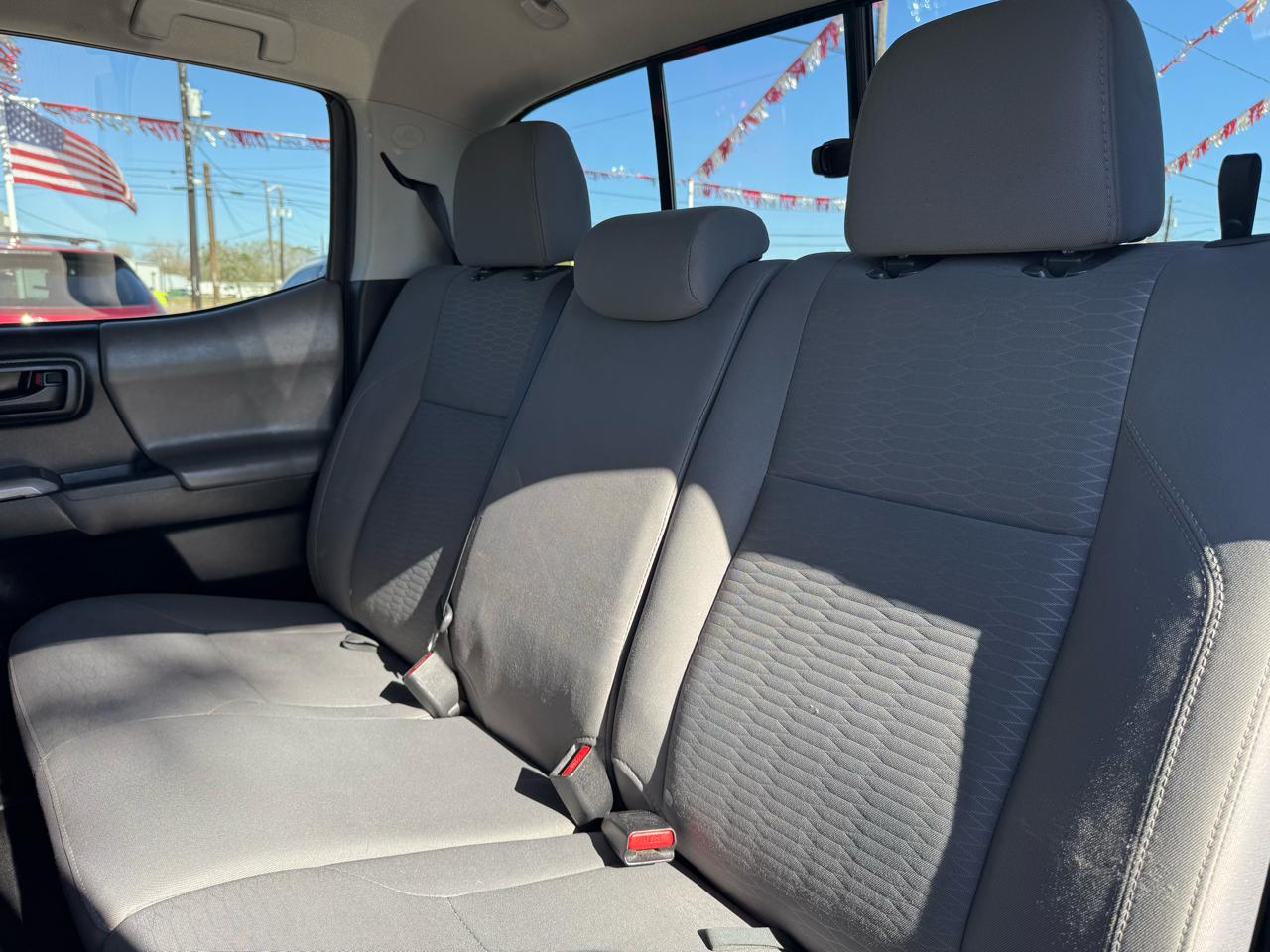 Toyota Tacoma SR5 Double Cab Long Bed V6 6AT 2WD 2017