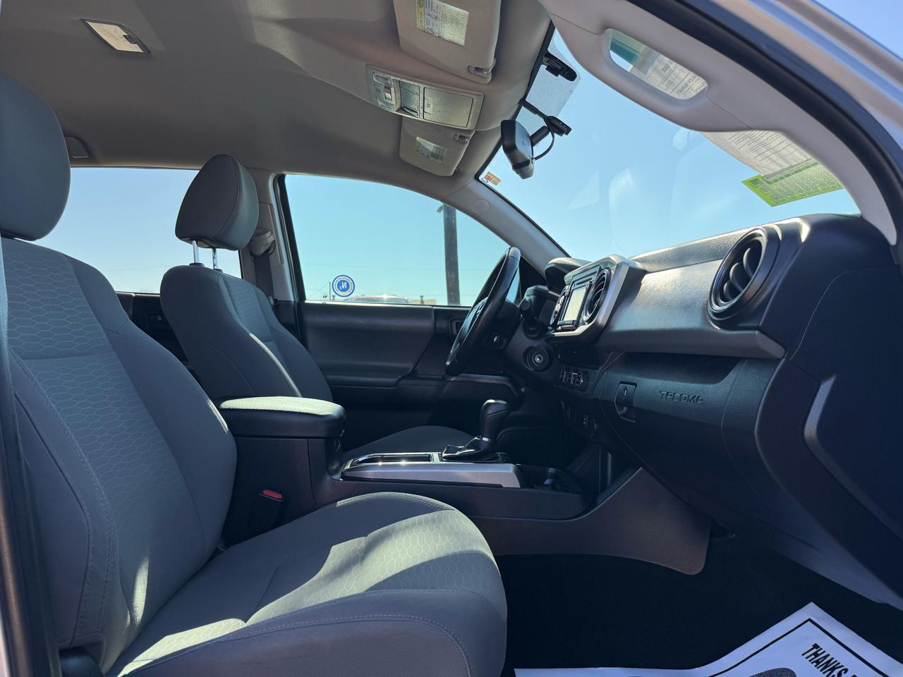 Toyota Tacoma SR5 Double Cab Long Bed V6 6AT 2WD 2017