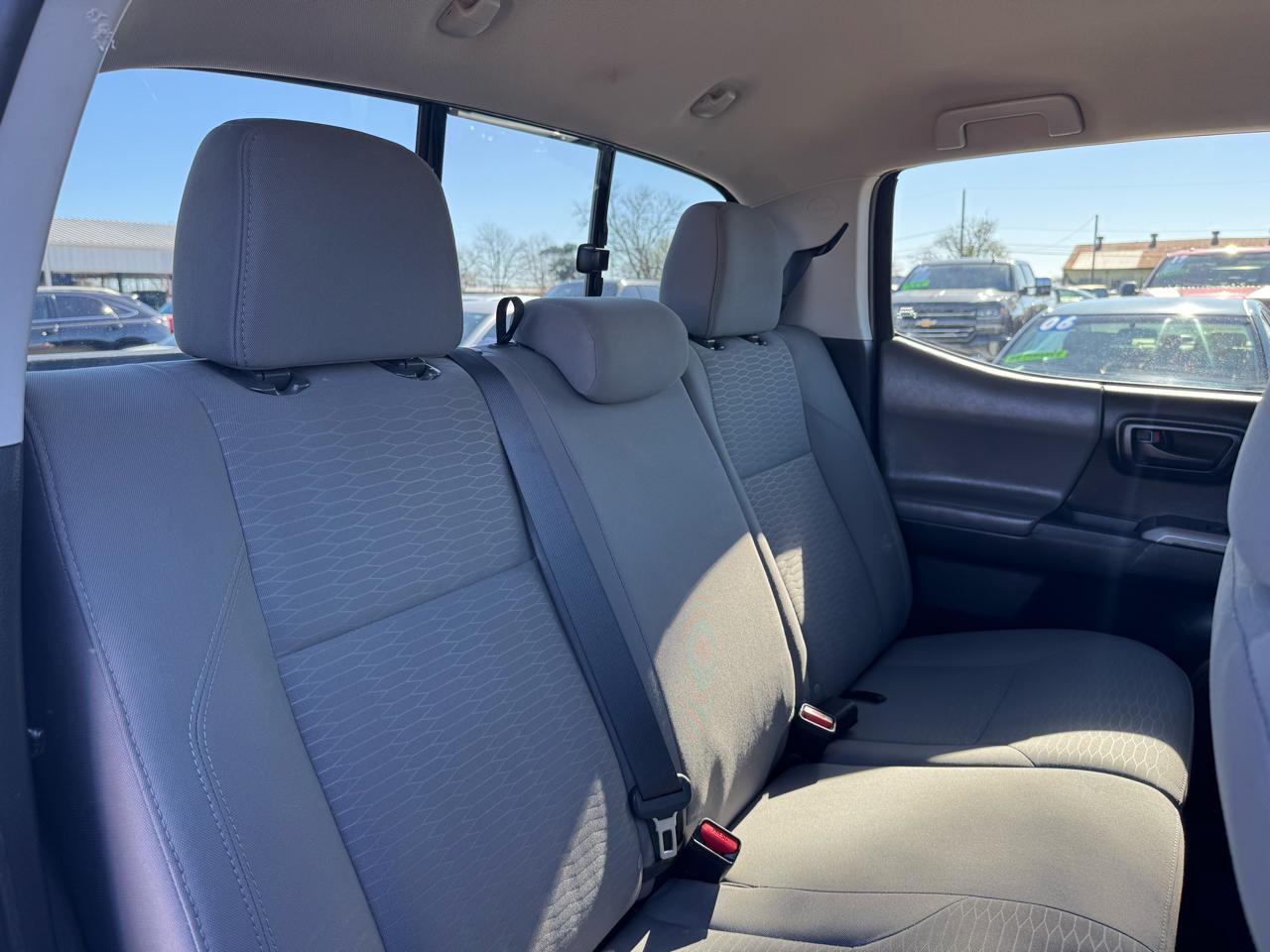 Toyota Tacoma SR5 Double Cab Long Bed V6 6AT 2WD 2017