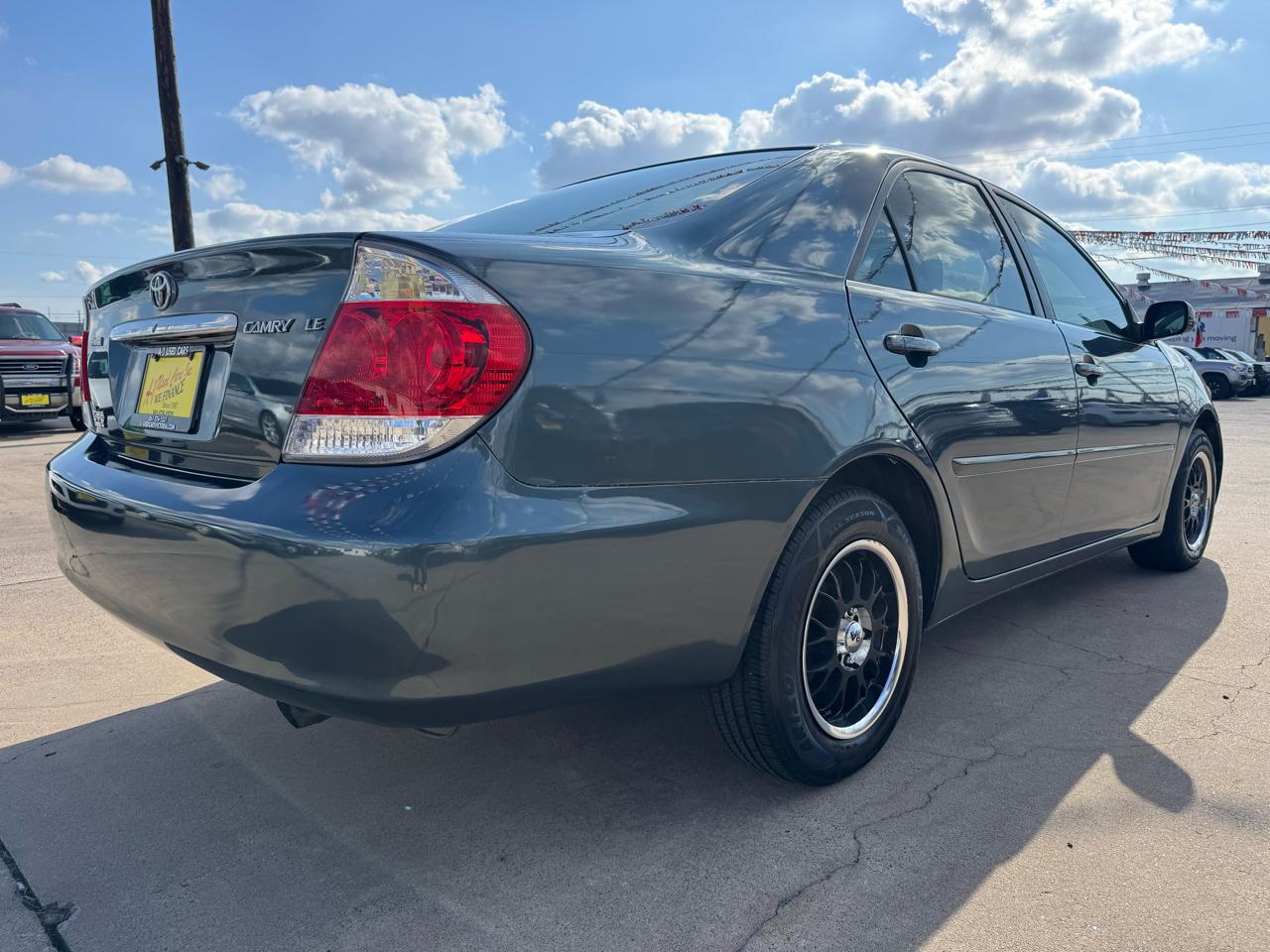 Toyota Camry Standard 2006