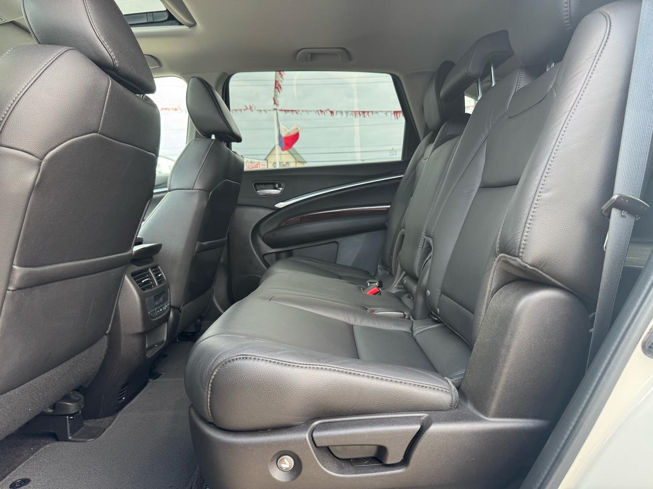 Acura MDX 9-Spd AT w/Tech Package 2016