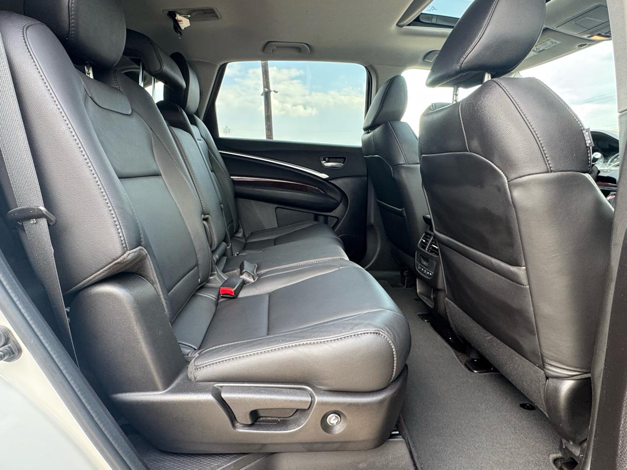 Acura MDX 9-Spd AT w/Tech Package 2016