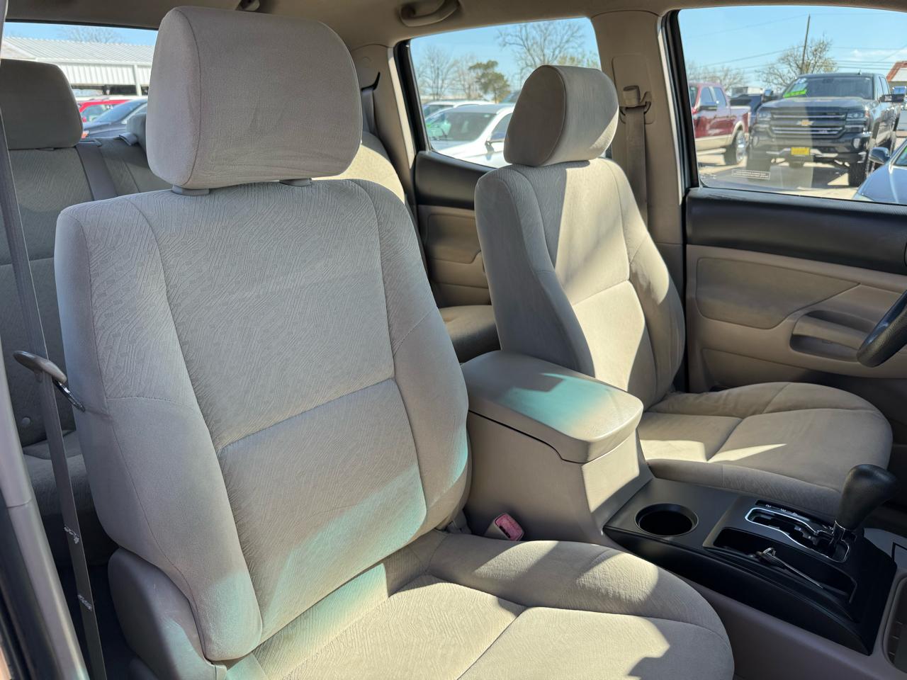 Toyota Tacoma PreRunner Double Cab V6 Auto 2WD 2006