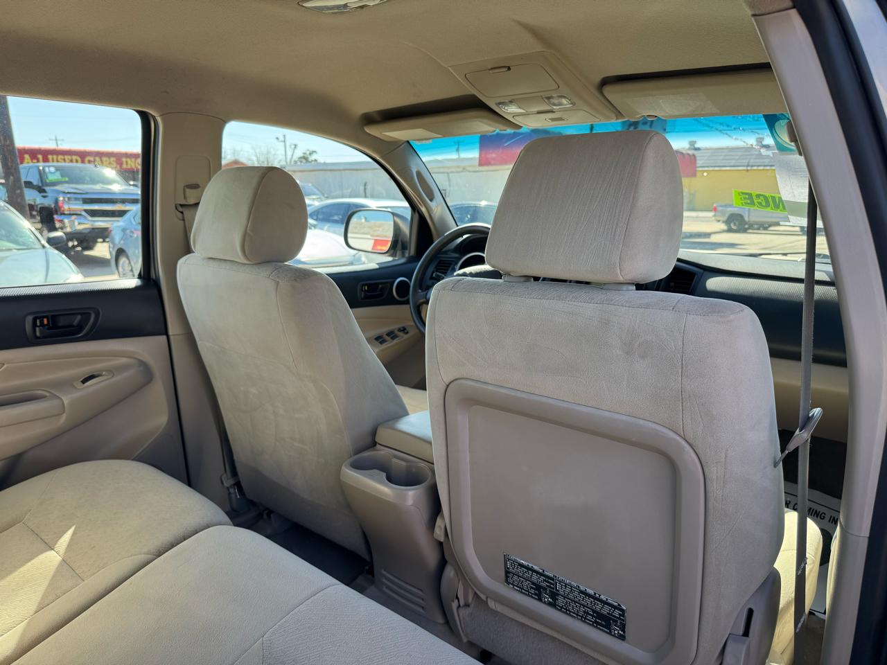 Toyota Tacoma PreRunner Double Cab V6 Auto 2WD 2006