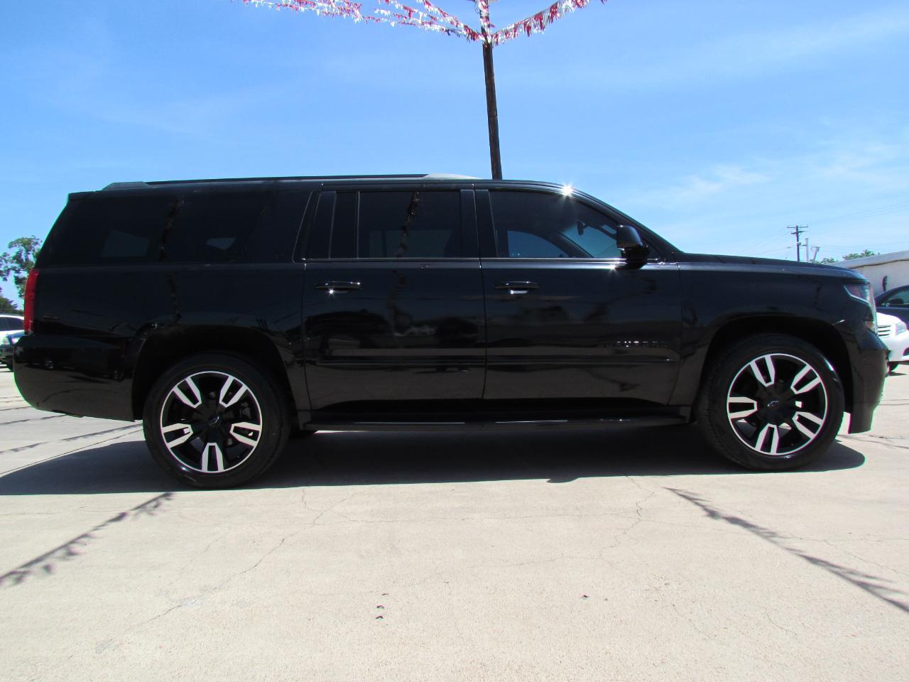 Chevrolet Suburban LT 2WD 2020