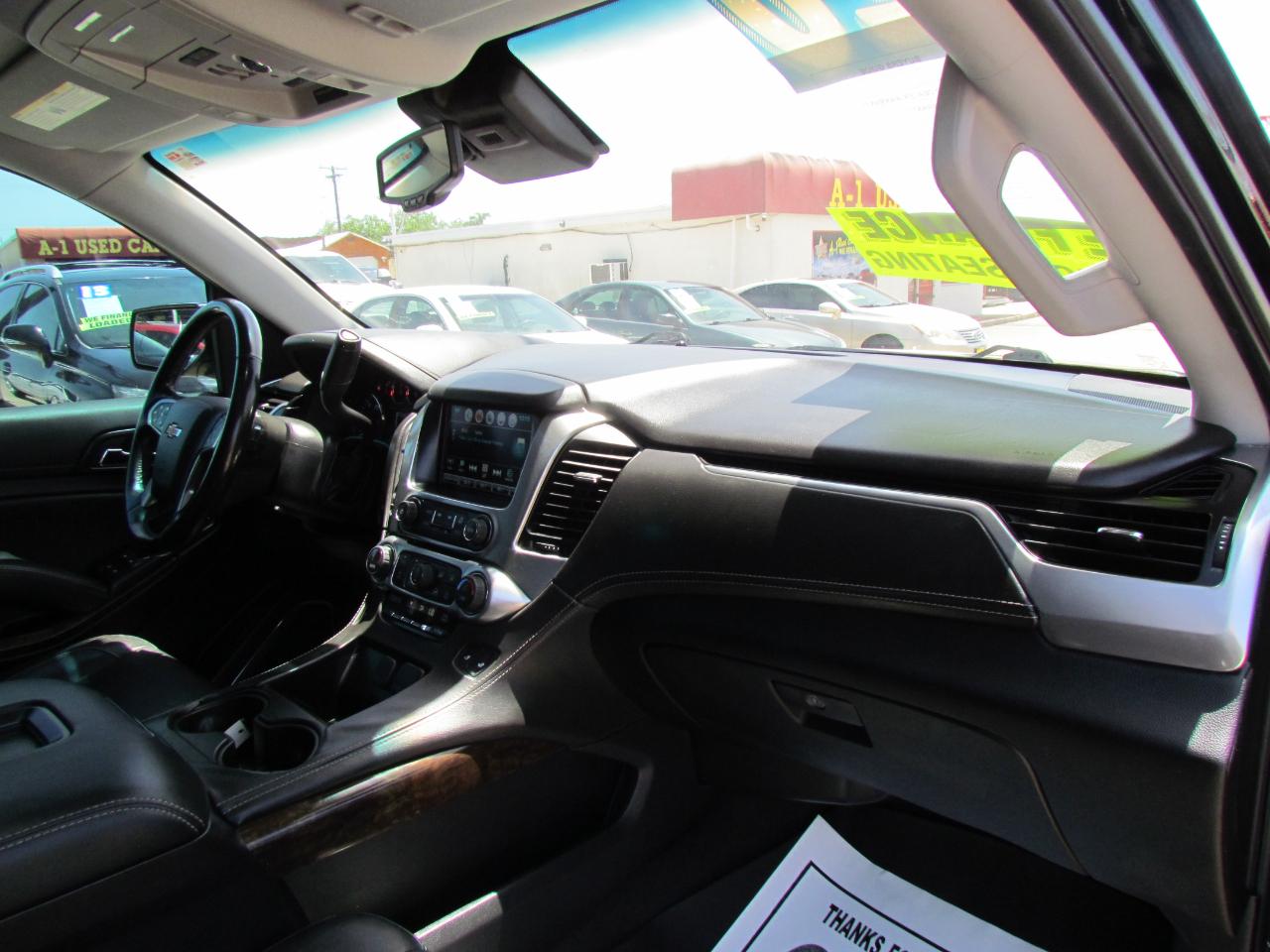 Chevrolet Suburban LT 2WD 2020