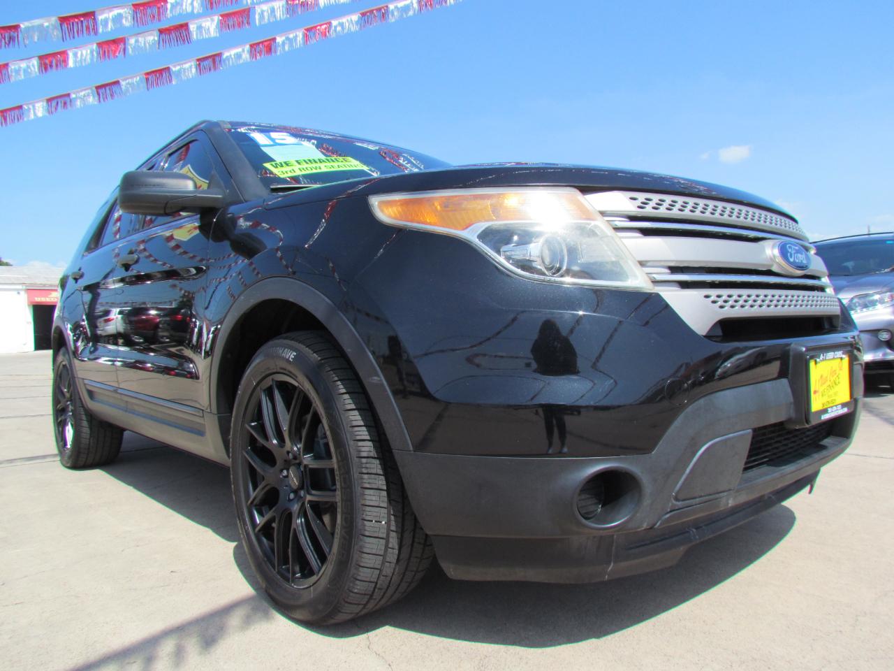 Ford Explorer Base FWD 2015