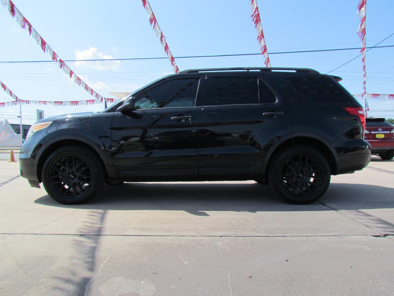Ford Explorer Base FWD 2015