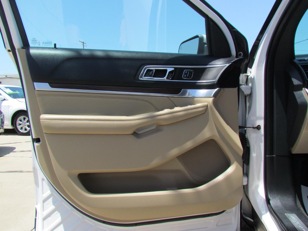 Ford Explorer Limited FWD 2016