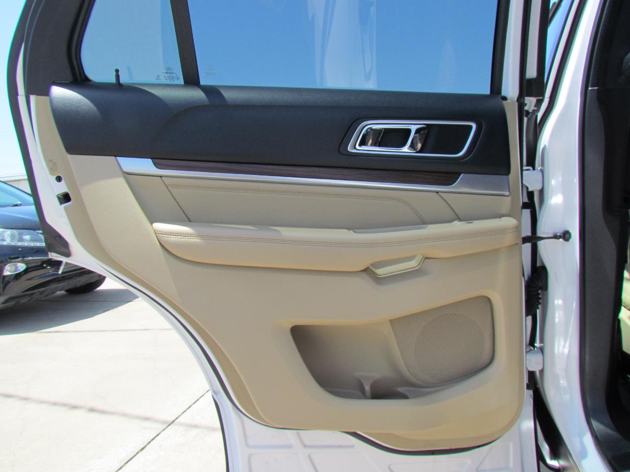 Ford Explorer Limited FWD 2016