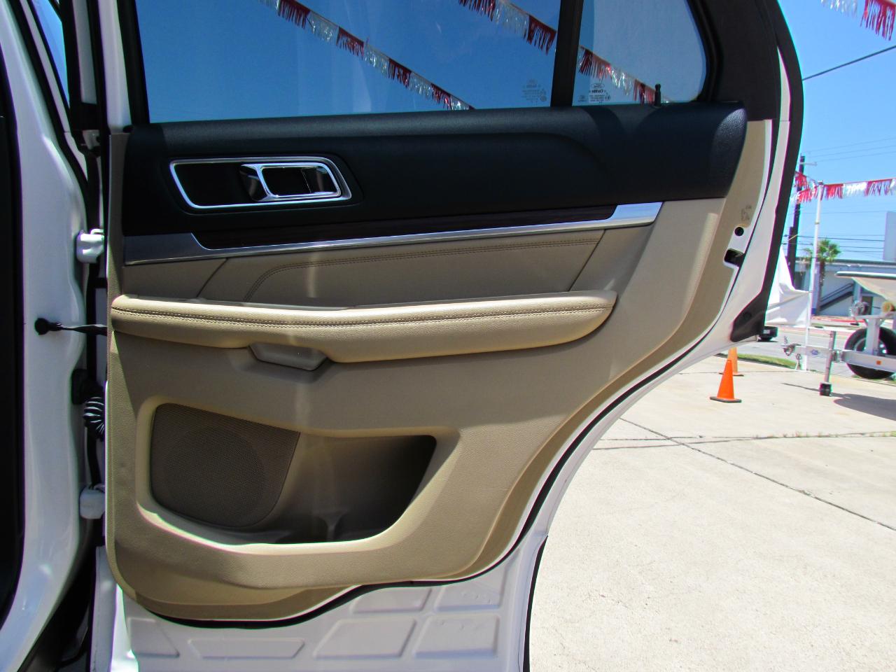 Ford Explorer Limited FWD 2016