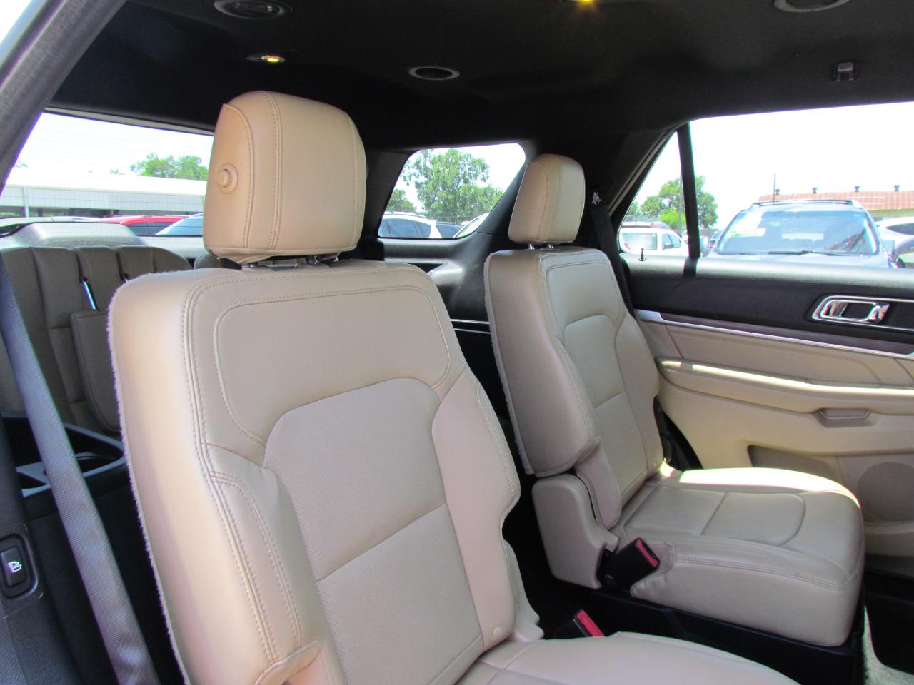 Ford Explorer Limited FWD 2016
