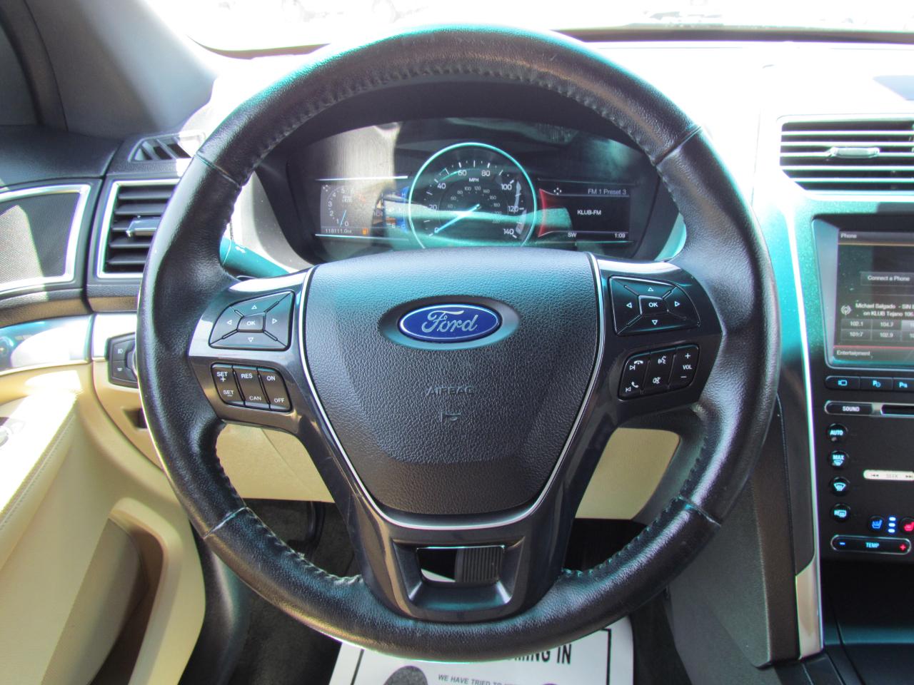 Ford Explorer Limited FWD 2016