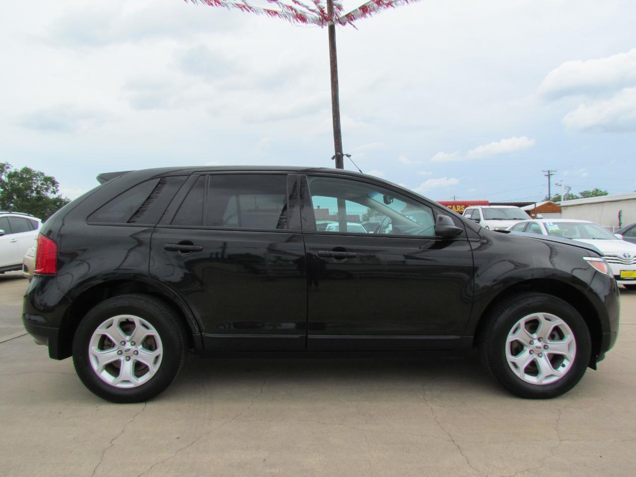 Ford Edge SEL FWD 2013