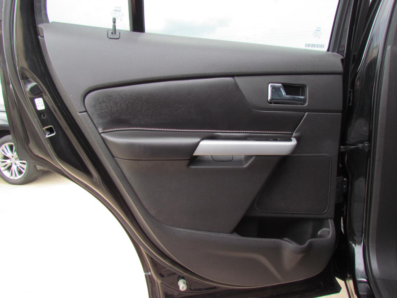 Ford Edge SEL FWD 2013
