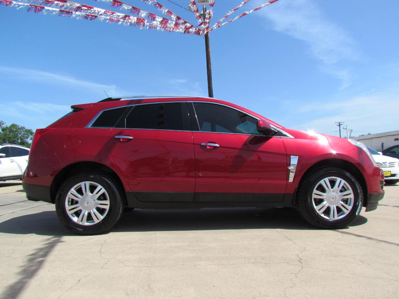 Cadillac SRX Luxury 2012