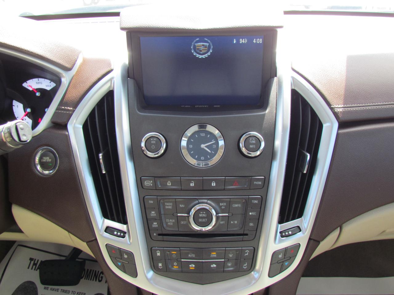Cadillac SRX Luxury 2012