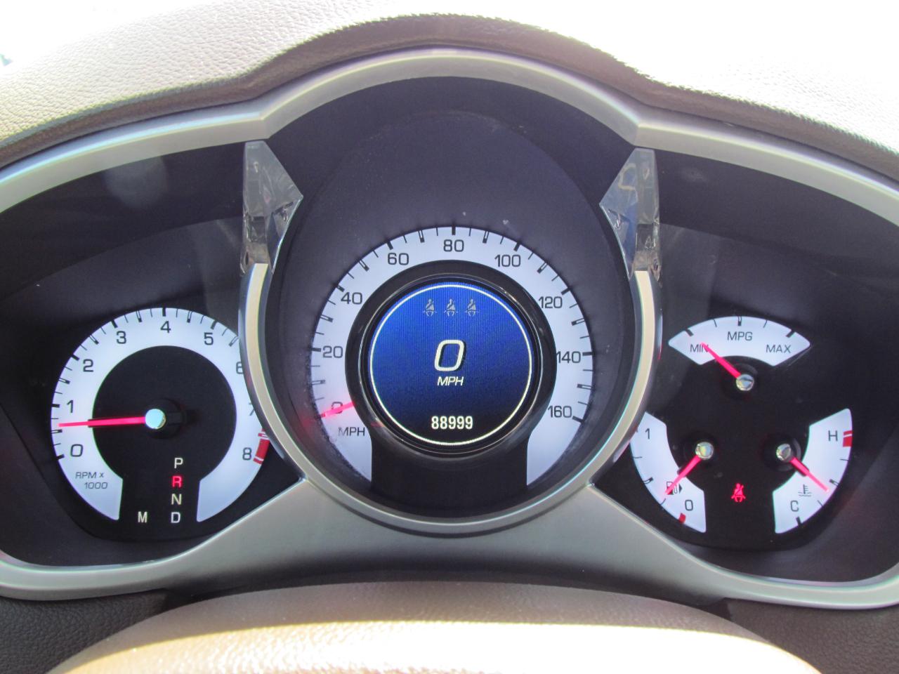 Cadillac SRX Luxury 2012