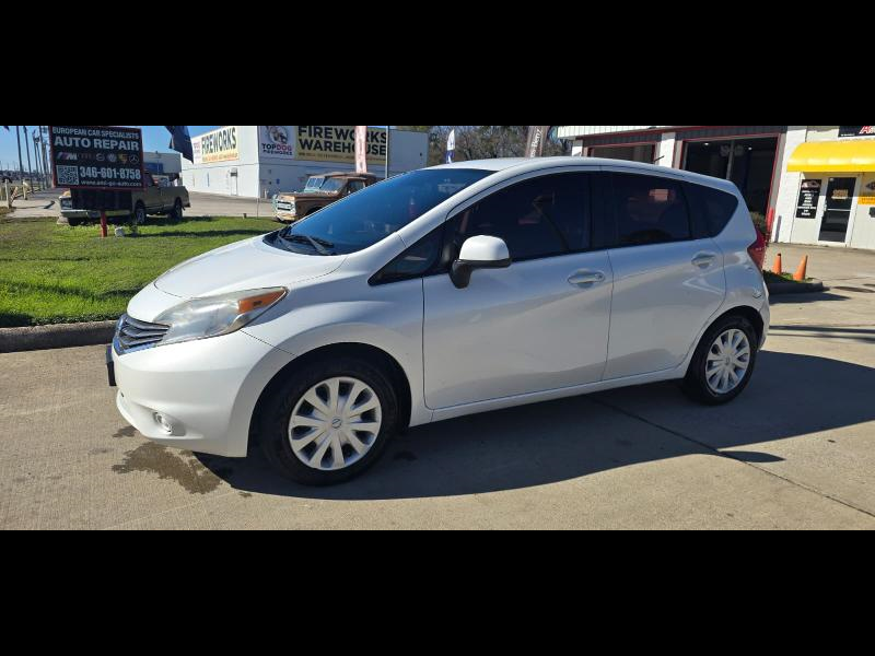 Nissan Versa Note S 2014