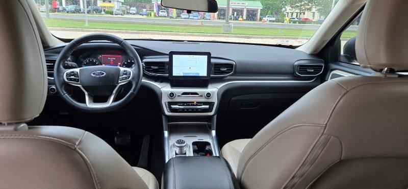 Ford Explorer XLT 2022