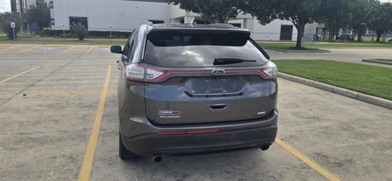 Ford Edge SE FWD 2018