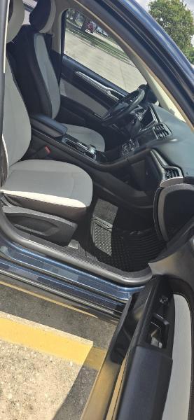 Ford Fusion SE 2020
