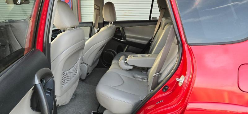 Toyota RAV4 Limited I4 2WD 2009