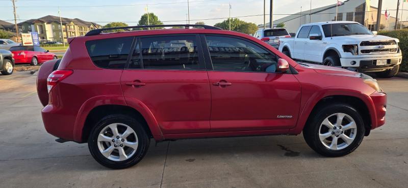 Toyota RAV4 Limited I4 2WD 2009