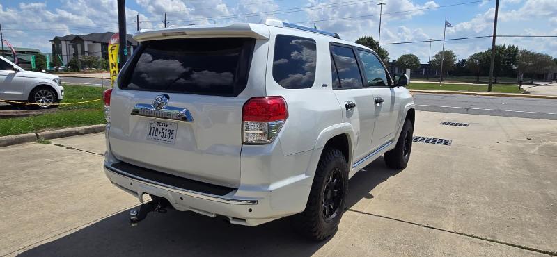 Toyota 4Runner SR5 2WD 2013