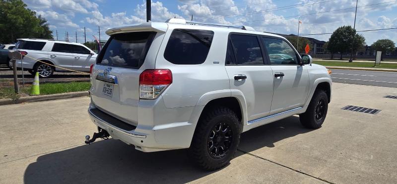 Toyota 4Runner SR5 2WD 2013