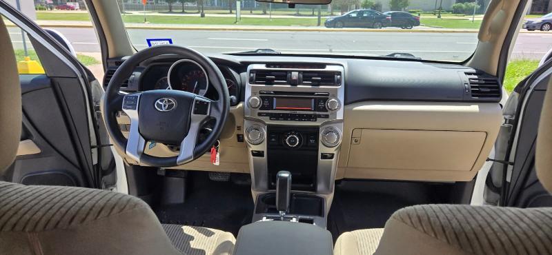Toyota 4Runner SR5 2WD 2013
