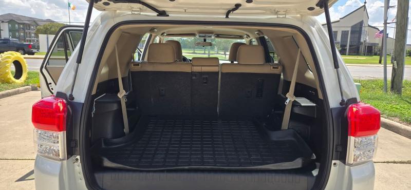 Toyota 4Runner SR5 2WD 2013