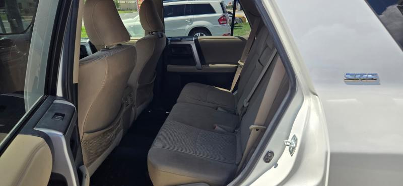 Toyota 4Runner SR5 2WD 2013