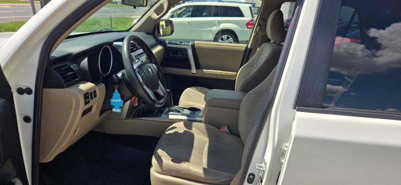 Toyota 4Runner SR5 2WD 2013