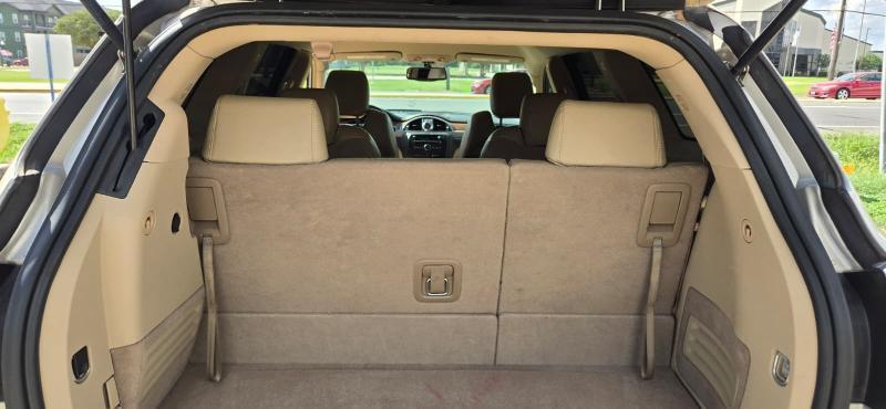 Buick Enclave CXL 2XL FWD 2010