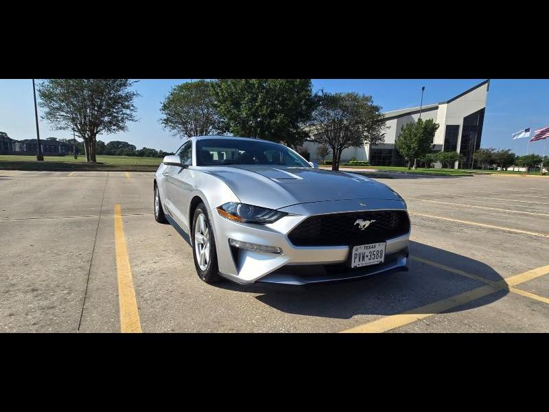 Ford Mustang EcoBoost Coupe 2019