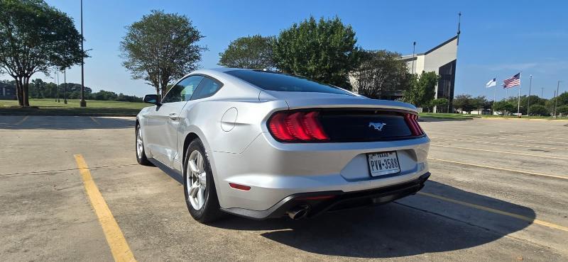 Ford Mustang EcoBoost Coupe 2019