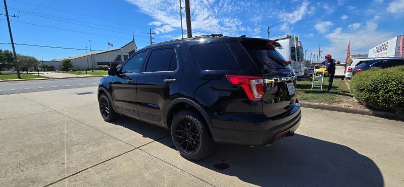 Ford Explorer Base FWD 2016