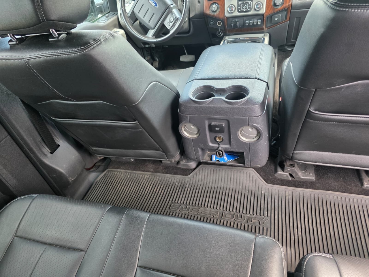 Ford 1 Ton Trucks Supercab 155" WB DRW 2015