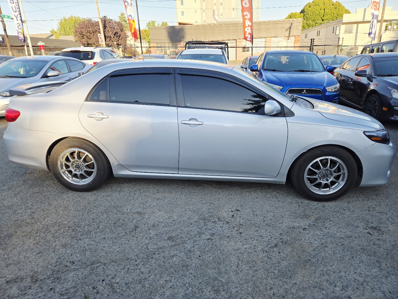 Toyota Corolla S 5-Speed MT 2011 Toyota Corolla S 5-Speed MT 2011
