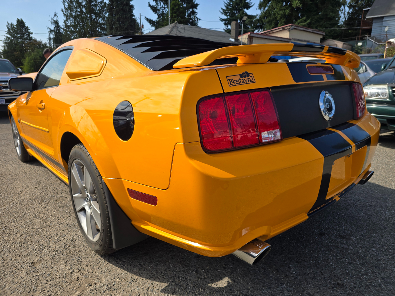 Ford Mustang GT Deluxe Coupe 2007 Ford Mustang GT Deluxe Coupe 2007