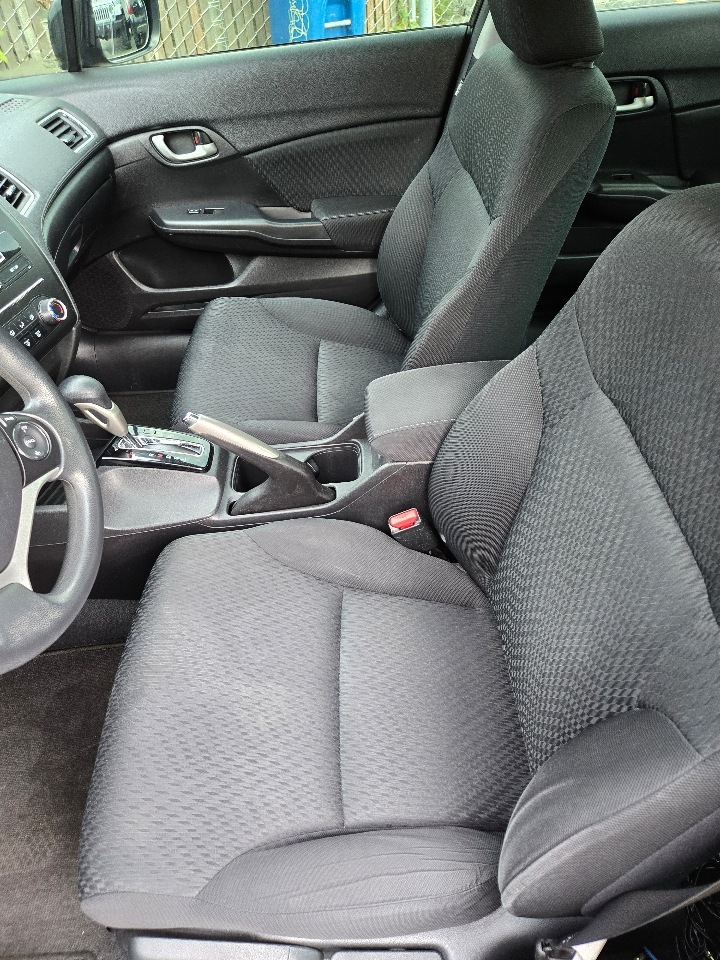 Honda Civic LX Sedan CVT 2015 Honda Civic LX Sedan CVT 2015