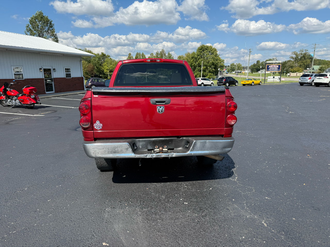 Dodge Ram 1500 2dr Reg Cab 120.5 4WD ST 2008