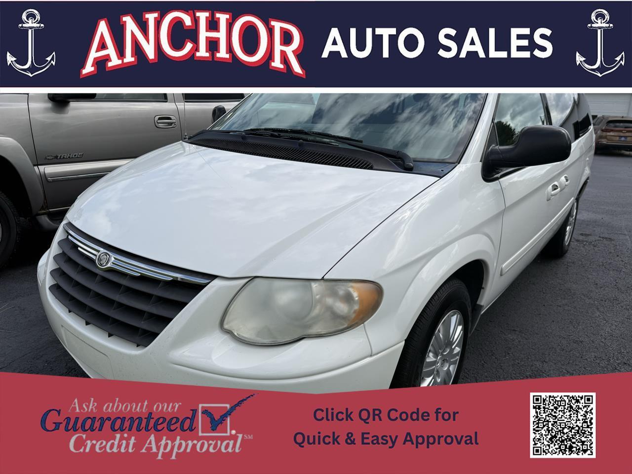 2006 Chrysler Town & Country LX